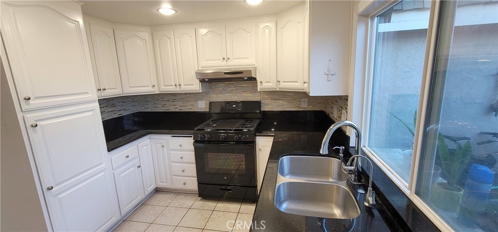 Anaheim West Townhomes (ANWS) - Residential Lease