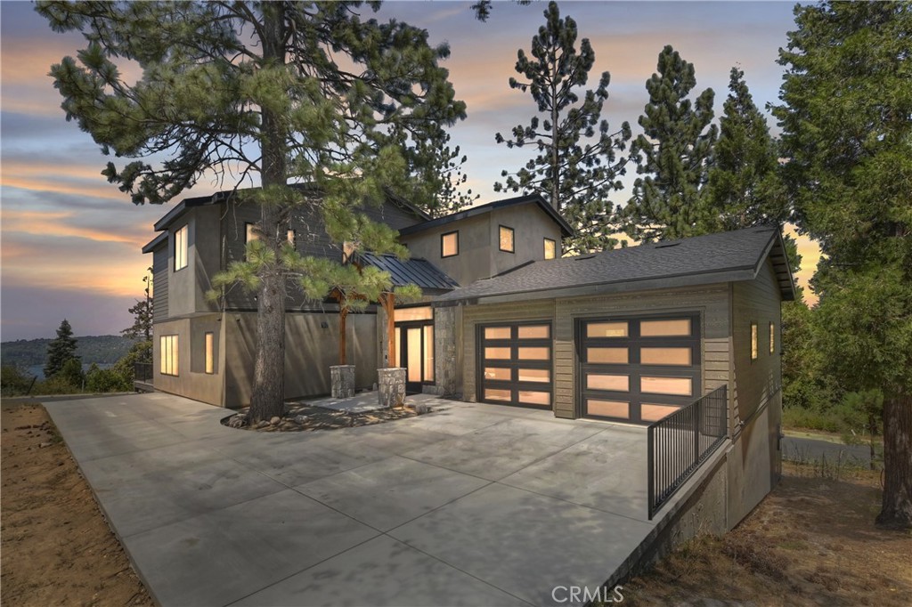 Arrowhead Woods (AWHW) - Residential