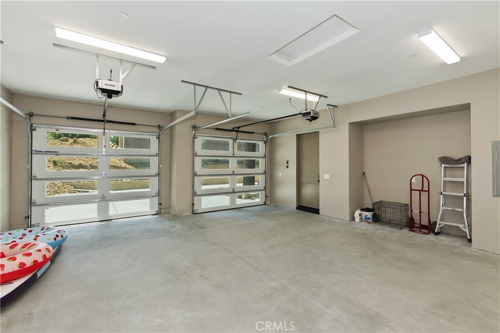 Arrowhead Woods (AWHW) - Residential