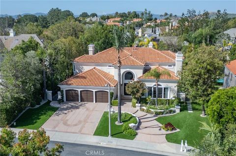 Photo of 25714 Simpson Place, Calabasas, CA 91302 (MLS # SR26086085)