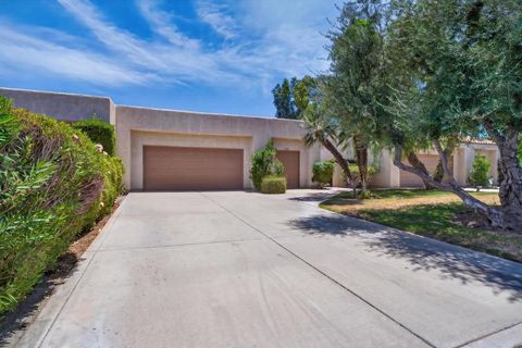 Photo of 10303 Sunningdale Drive, Rancho Mirage, CA 92270 (MLS # 219148289DA)