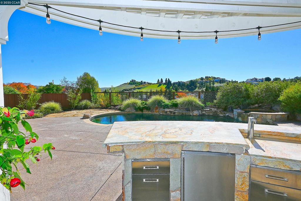 TASSAJARA RIDGE - Residential