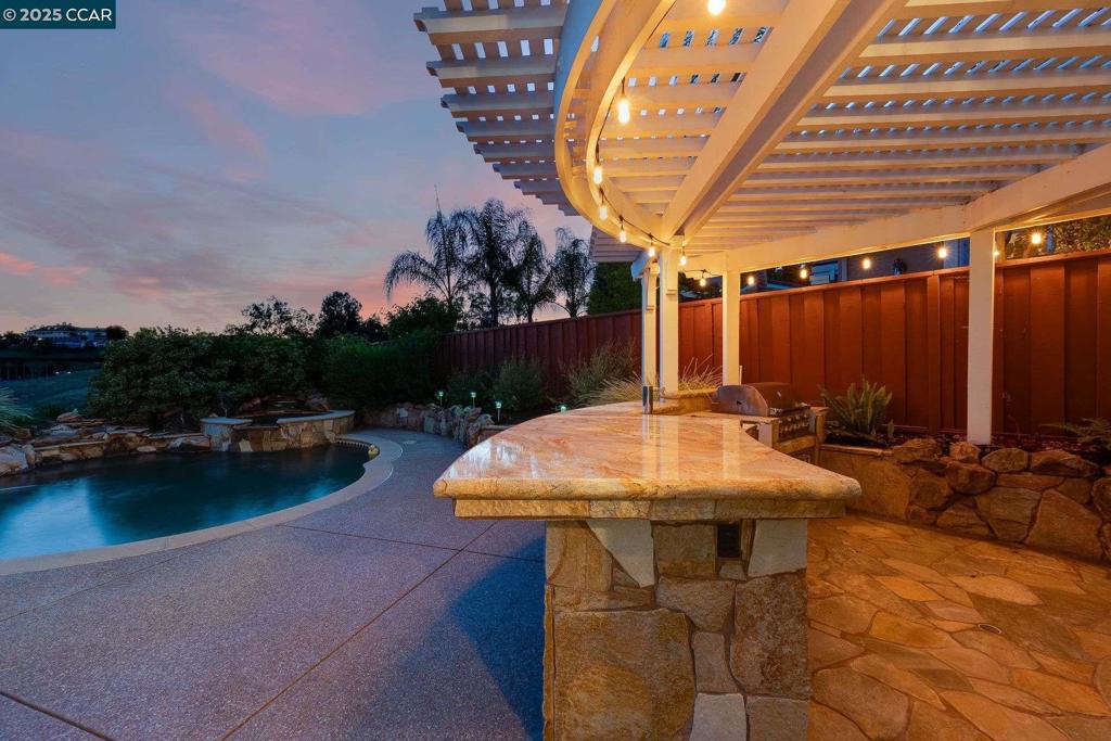 TASSAJARA RIDGE - Residential