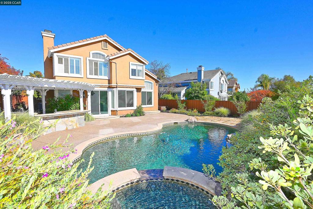 TASSAJARA RIDGE - Residential