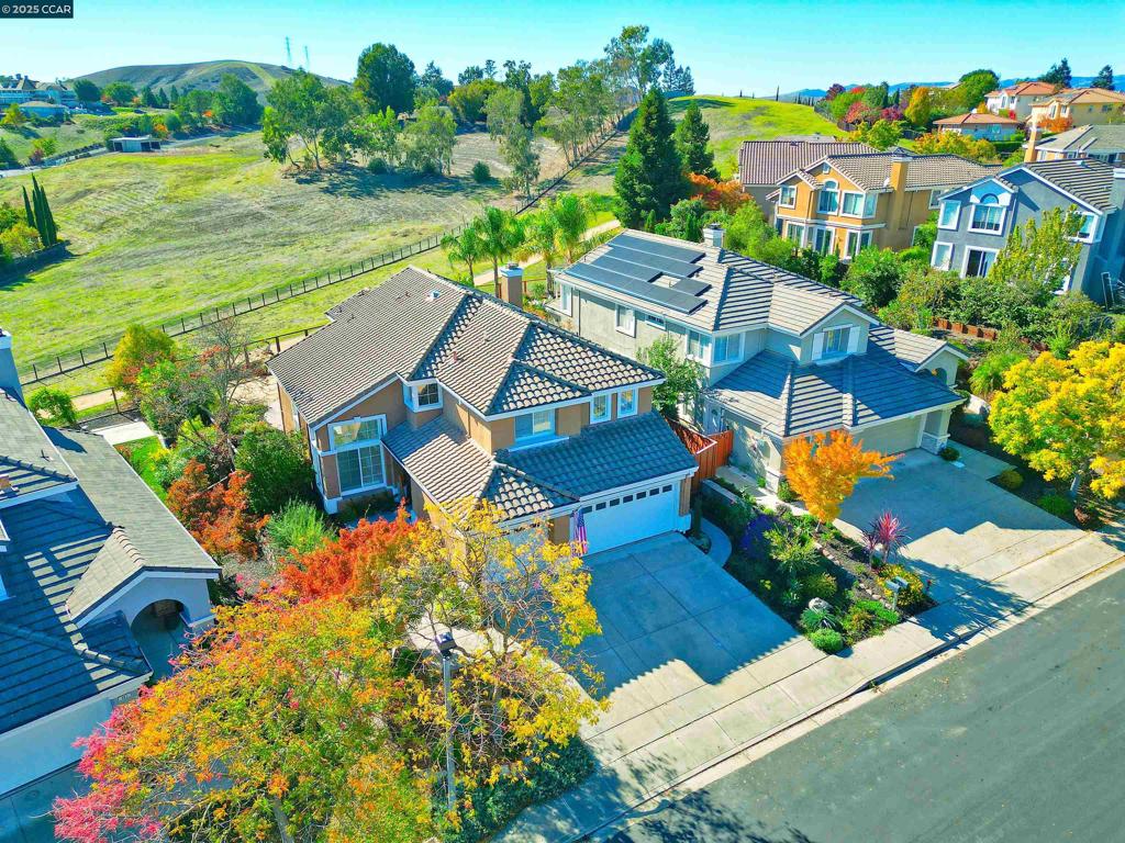 TASSAJARA RIDGE - Residential