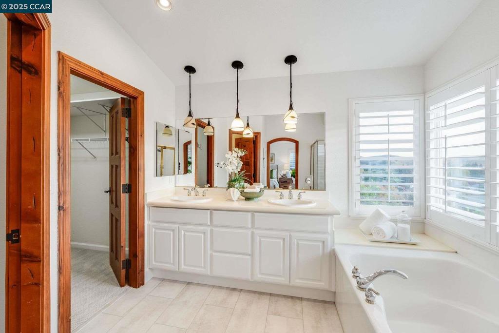 TASSAJARA RIDGE - Residential