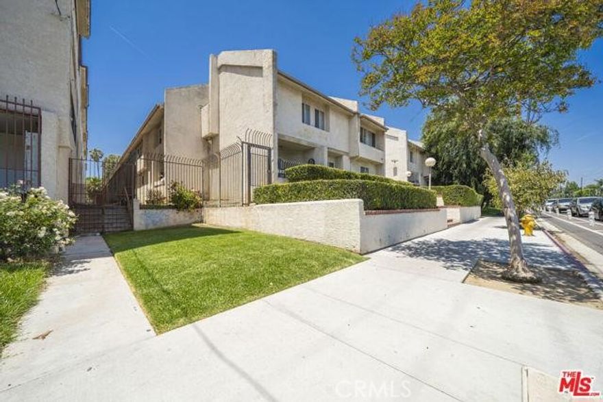 Welcome to this first-floor corner unit in the gated community of Park Reseda Condominiums. Perfect for first-time homebuyers or investors who are looking to put their creative touch and skills at work. This property offers 2 bedrooms, 1.5 bathrooms, central AC and spacious bedrooms. Master bedroom with walk-in closet. Good-sized patio off the dining area is big enough for a storage shed. Condo is located in the quiet middle part of the complex close to the park-like grounds. Water is included in the HOA. Secured underground parking with 2 assigned tandem spaces. This gated community offers amenities like sparkling pool, tennis and basketball courts, kids playground, clubhouse and laundry facility. Conveniently located near schools, CSUN, transportation, shopping, restaurants and freeways. Call me for a private showing.