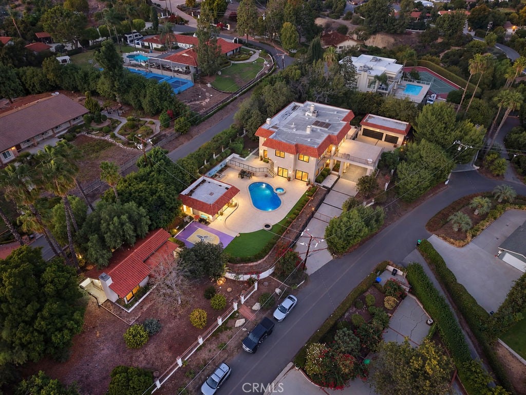1380 Mayapan Road