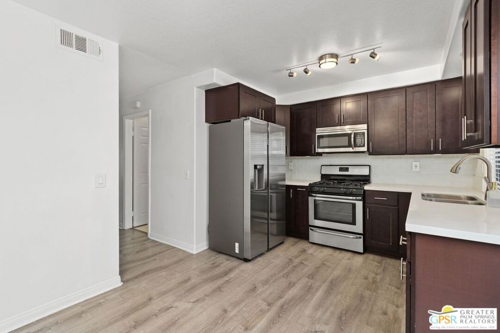 1852 N Mira Loma Way