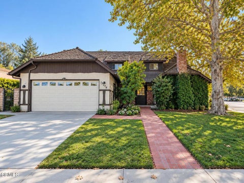 Photo of 15376 Valley Vista Boulevard, Los Angeles, CA 91403 (MLS # P1-29347)