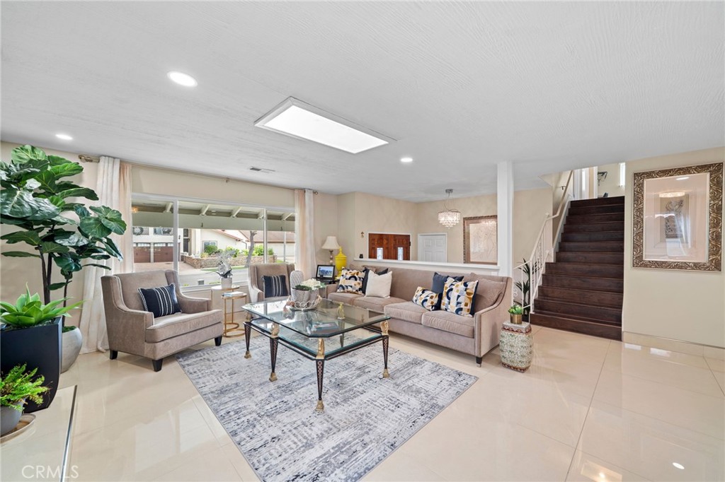 La Linda (Magnolia & Slater) (LALI) - Residential