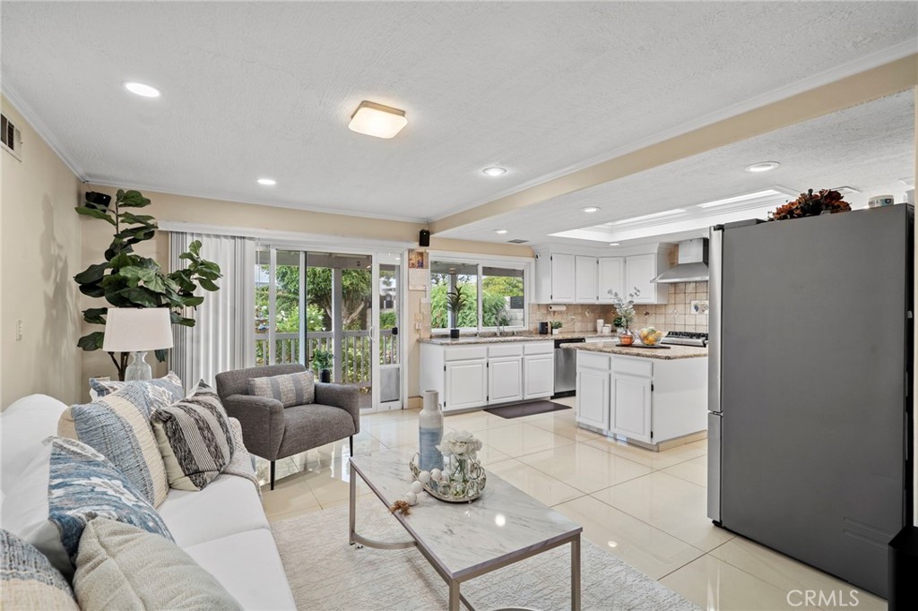 La Linda (Magnolia & Slater) (LALI) - Residential