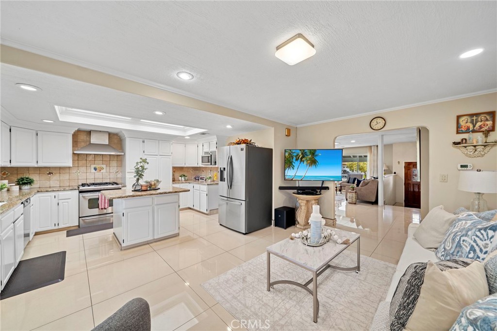 La Linda (Magnolia & Slater) (LALI) - Residential