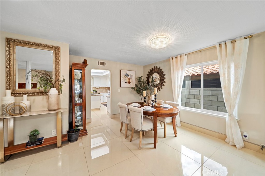 La Linda (Magnolia & Slater) (LALI) - Residential