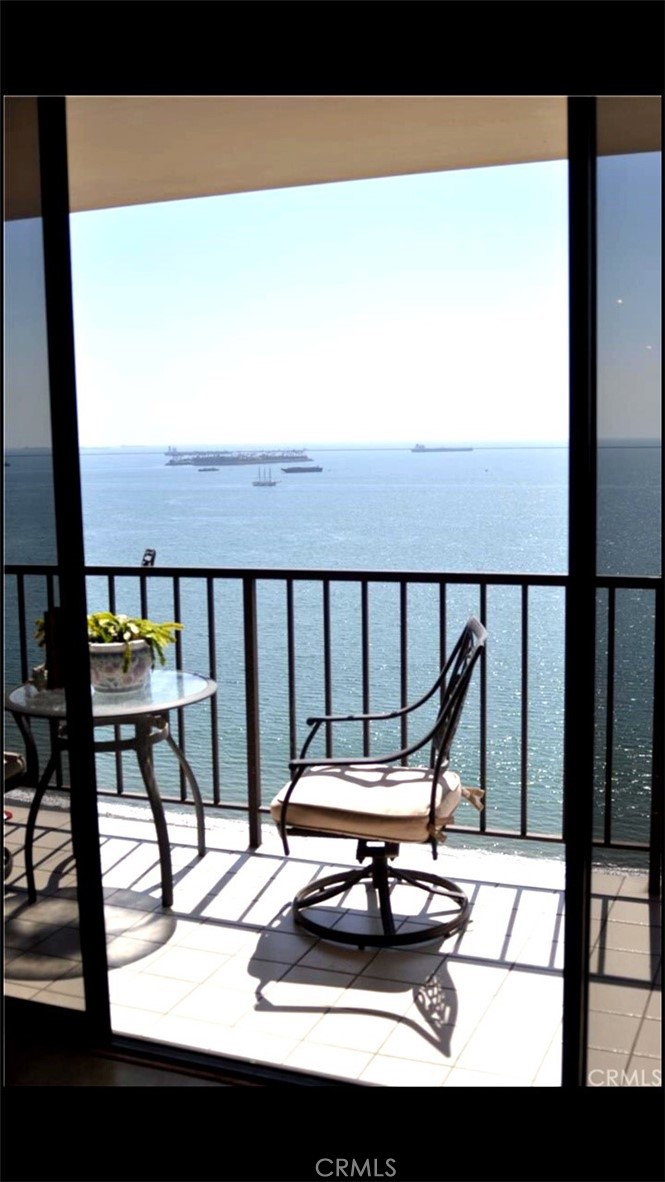 1750 E Ocean Boulevard 1509