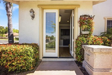 Tiny photo for 32809 Stonefield Ln, Temecula, CA 92592 (MLS # SW26032334)
