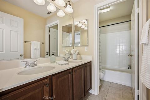 Tiny photo for 32809 Stonefield Ln, Temecula, CA 92592 (MLS # SW26032334)