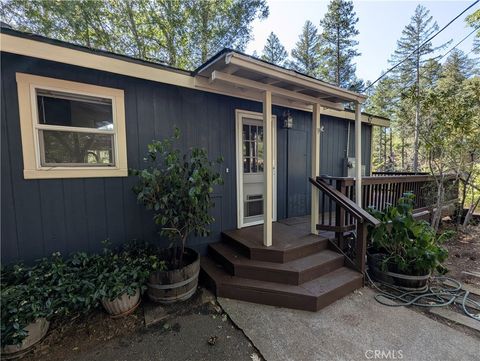Photo of 16121 Golf Road, Cobb, CA 95426 (MLS # LC25143224) Photo of 16121 Golf Road, Cobb, CA 95426 (MLS # LC25143224)