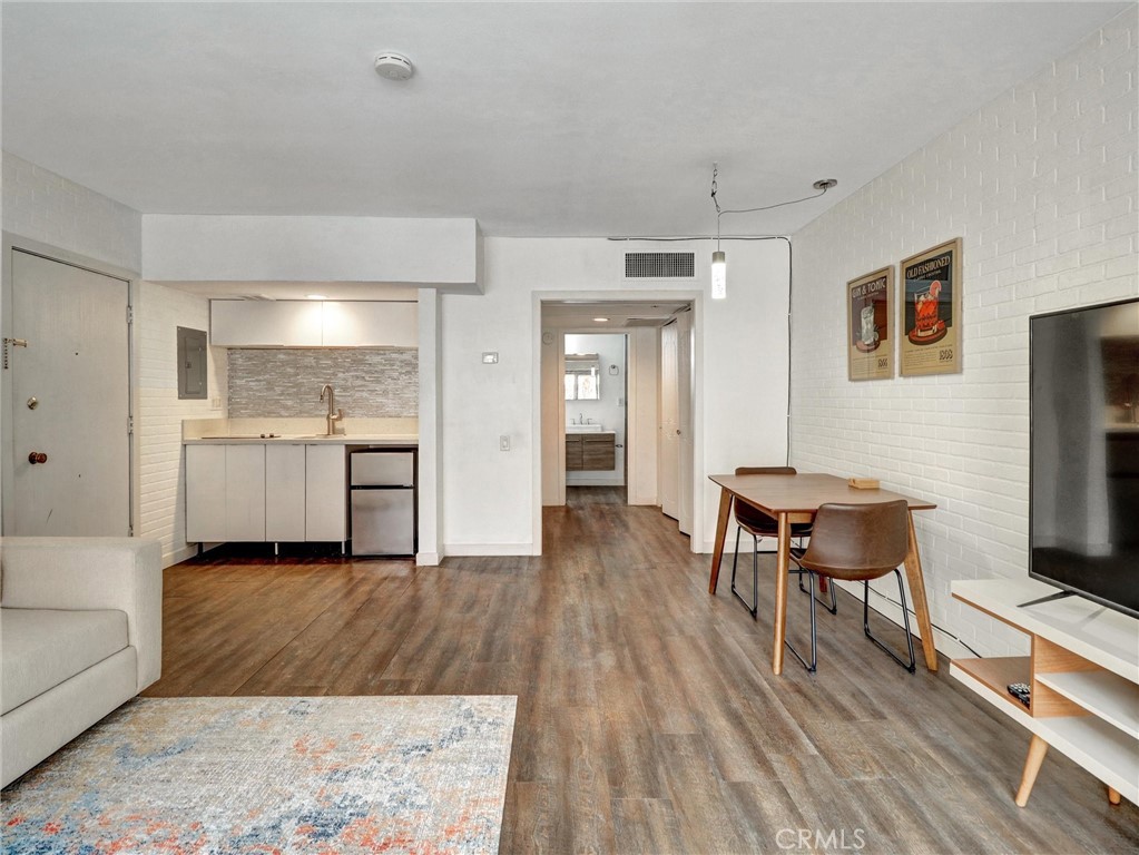 Villa Alejo (33266) - Residential