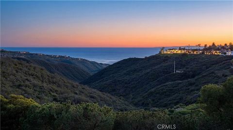 12 Mattina Newport Coast CA 92657