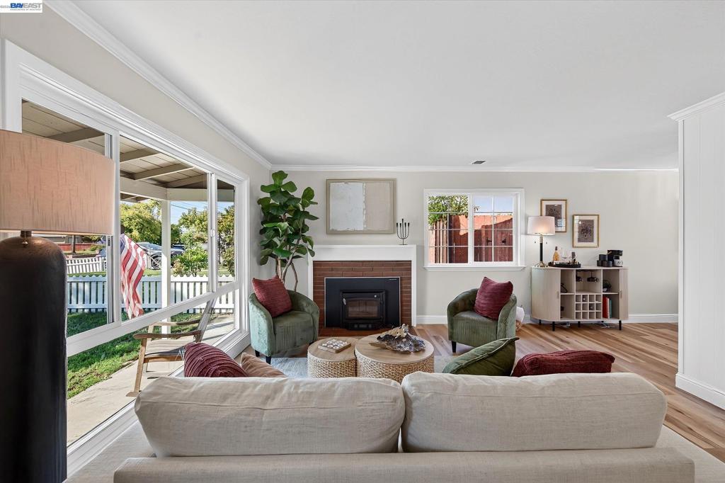 1472 El Dorado Drive