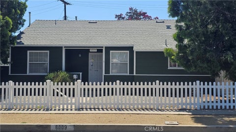 Photo of 8009 Aldea, Van Nuys, CA 91406 (MLS # SR26123720)