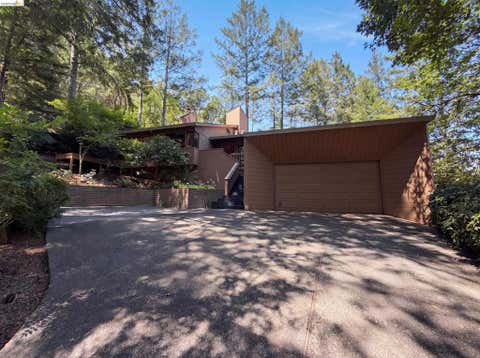 Photo of 815 Wild Oak Dr DR, Santa Rosa, CA 95409 (MLS # 41144859)