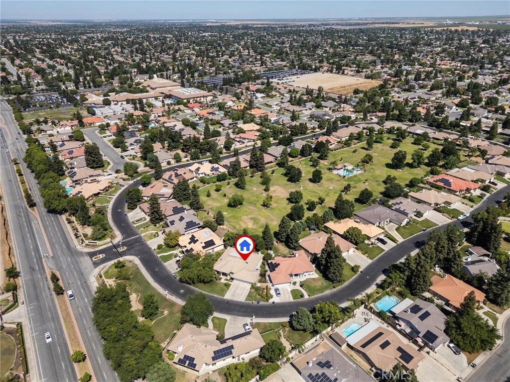 4205 Palisades Circle