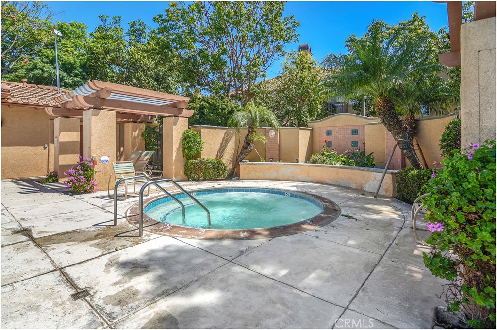 Arcada (ARCA) - Residential Lease