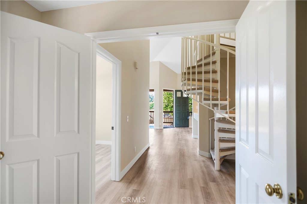 Arcada (ARCA) - Residential Lease