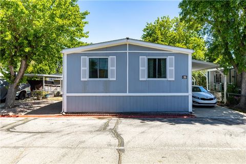 Photo of 47 Laguna Way, Paso Robles, CA 93446 (MLS # NS26090566)