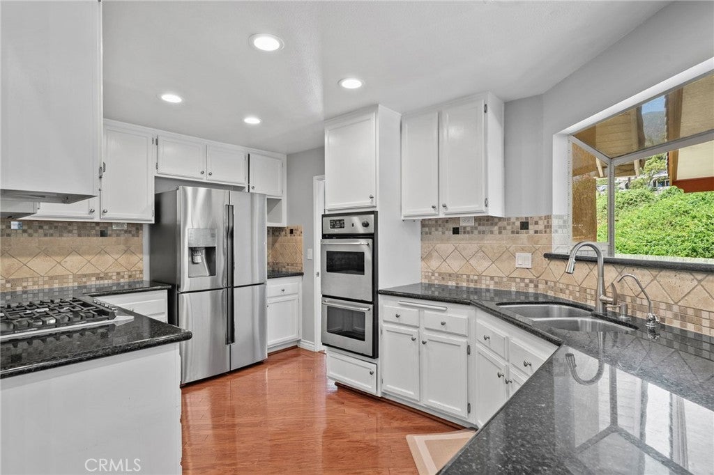 10158 Woodridge