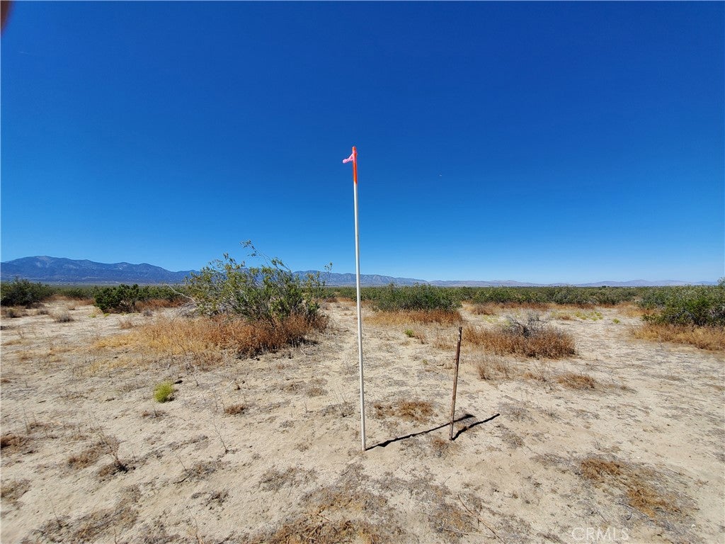 4 AC 200th Street E