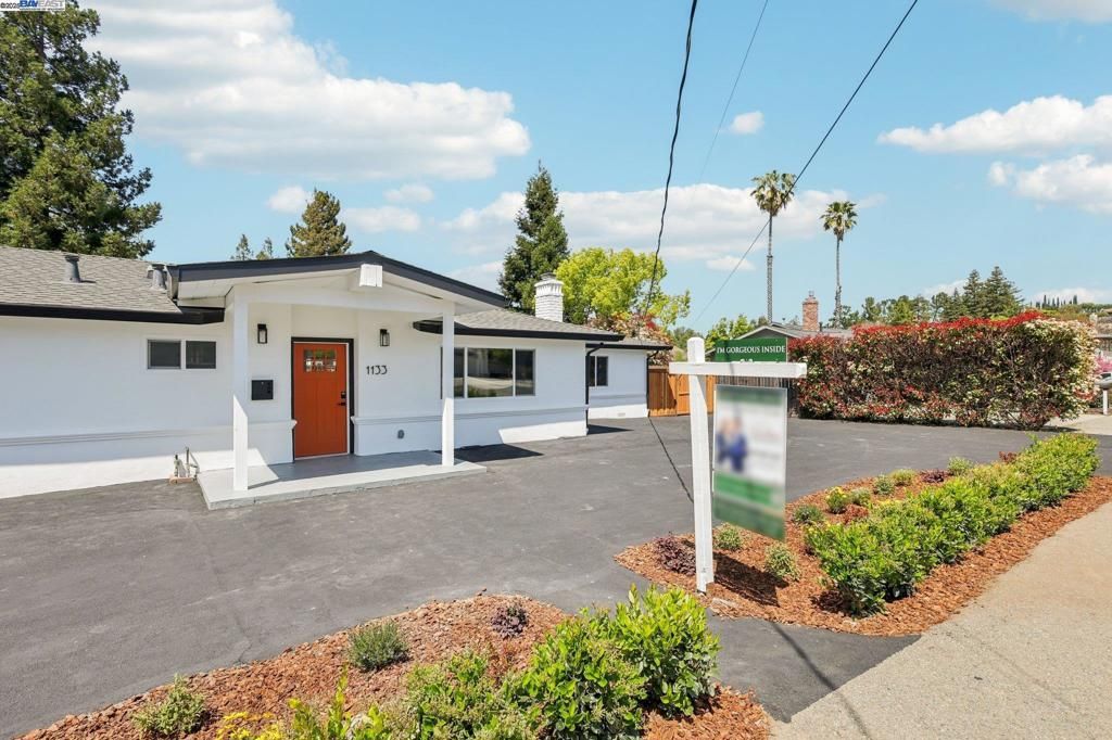 listing image 130726777182657009266