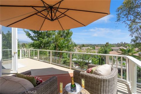 20904 Parkside Lake Forest CA 92630