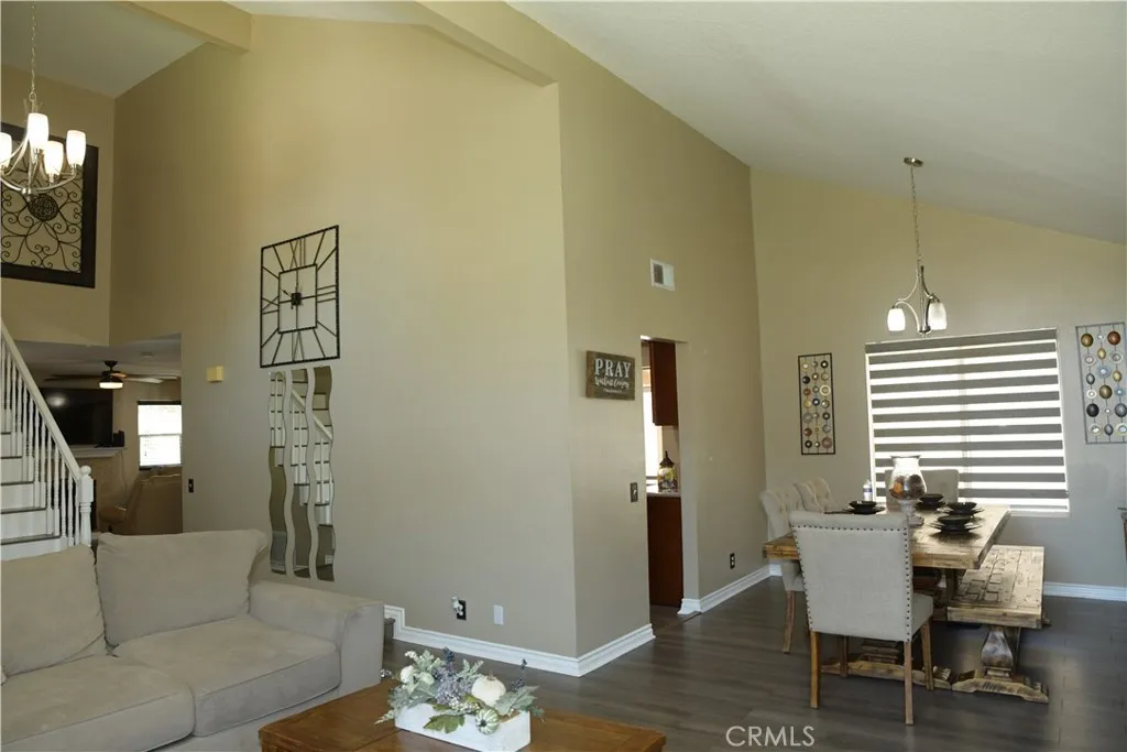 Riverside, California 92503, United States, 3 Bedrooms Bedrooms, ,3 BathroomsBathrooms,Residential,Active,128153