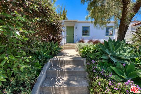 Photo of 847 Commonwealth Avenue, Venice, CA 90291 (MLS # 26640307)