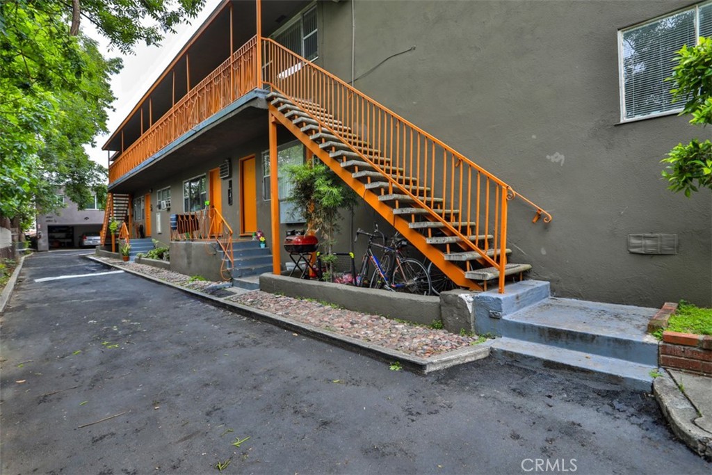 6060 La Prada Street