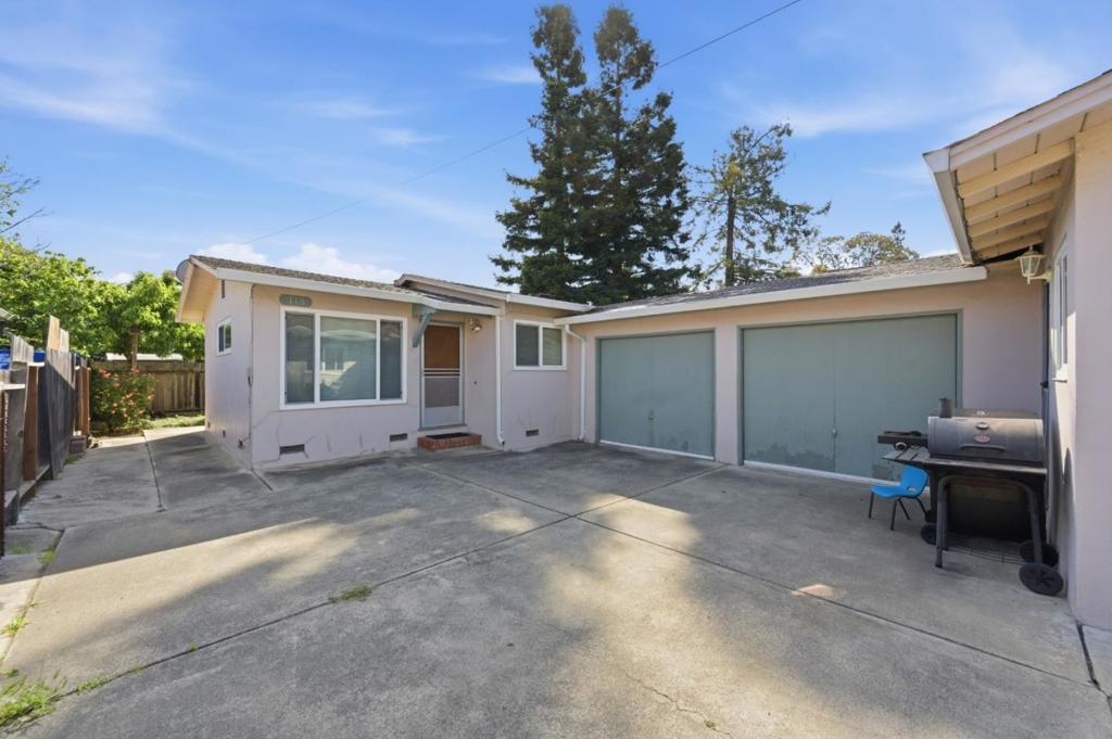 114 Bonita Avenue