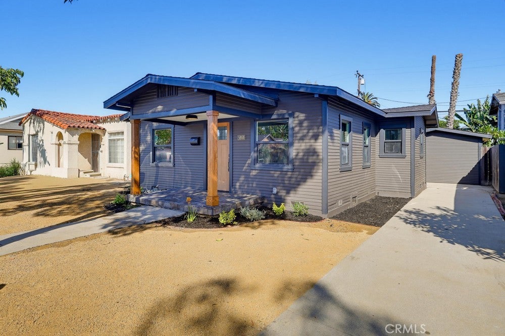 5868 Myrtle