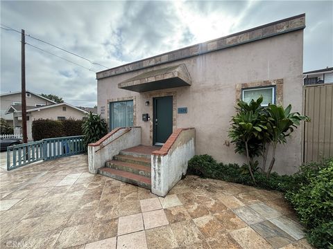 1025 W 12th San Pedro CA 90731