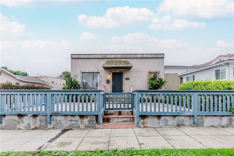 1025 W 12th San Pedro CA 90731