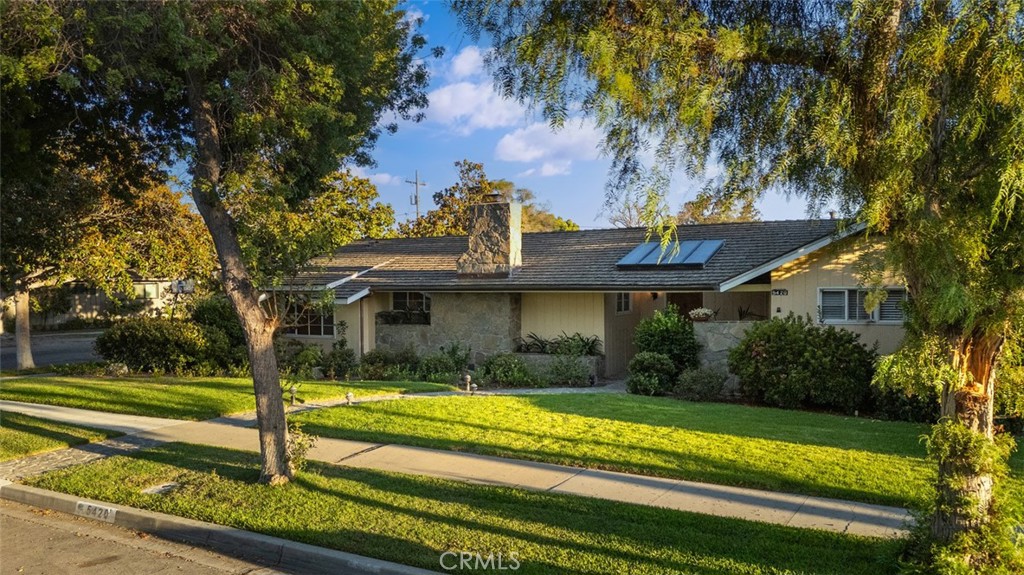 5420 E El Jardin Street