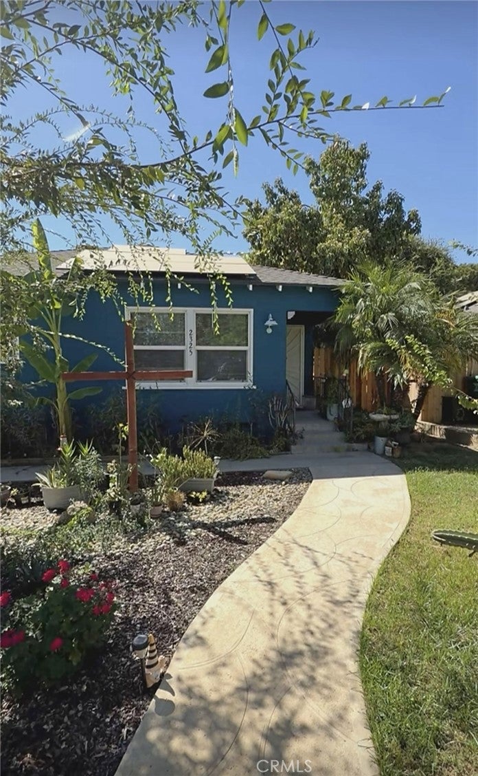 2325 Barnett