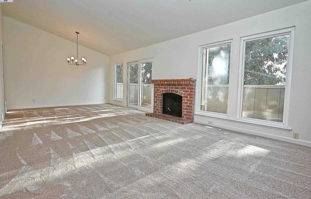 HEATHER HILLS - Residential