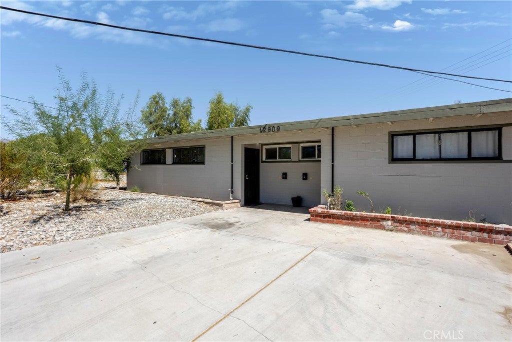 12909 Cactus