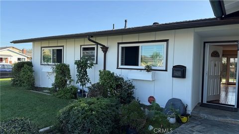 8422 Munster Huntington Beach CA 92646