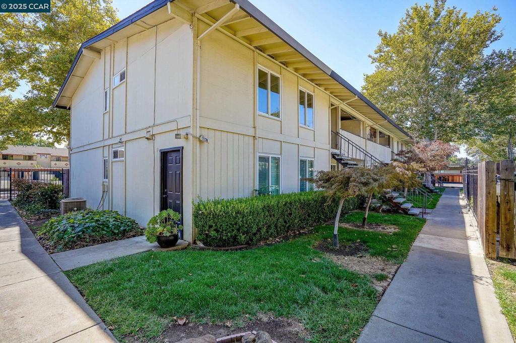 SANDIWOOD - Residential