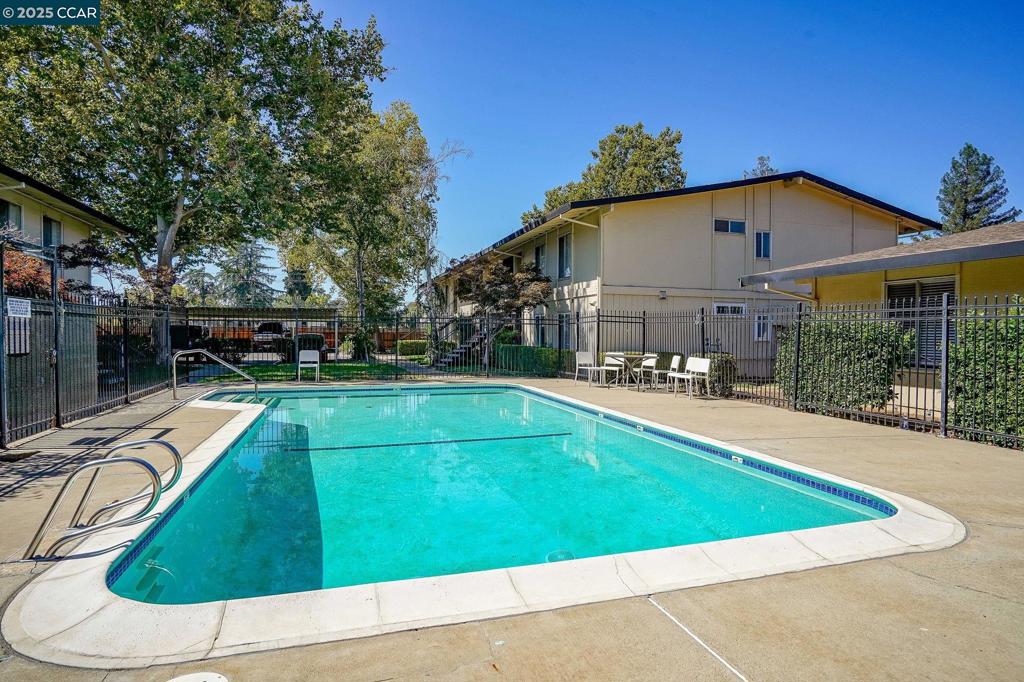 SANDIWOOD - Residential
