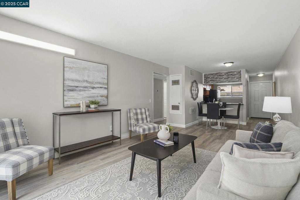 SANDIWOOD - Residential